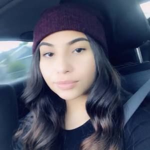 Meet your Posher, Juanita